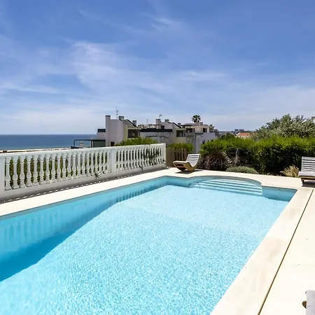 Magical Lightbeach And Golf, Lagos Villa *