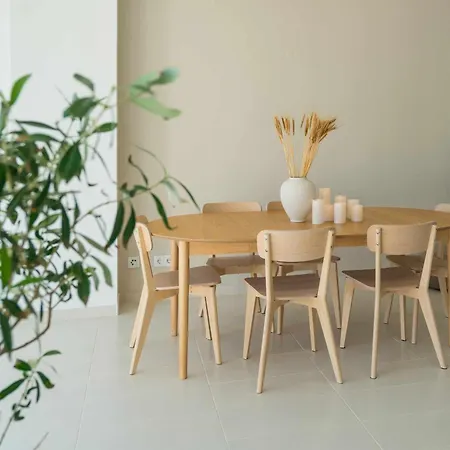 Magical Lightbeach And Golf, Lagos Villa