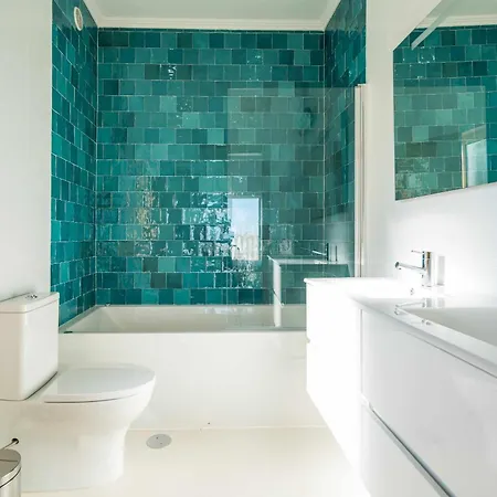 Magical Lightbeach And Golf, Lagos *