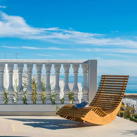 Villa Magical Lightbeach And Golf, Lagos Meia Praia