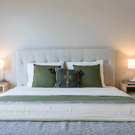 Magical Lightbeach And Golf, Lagos