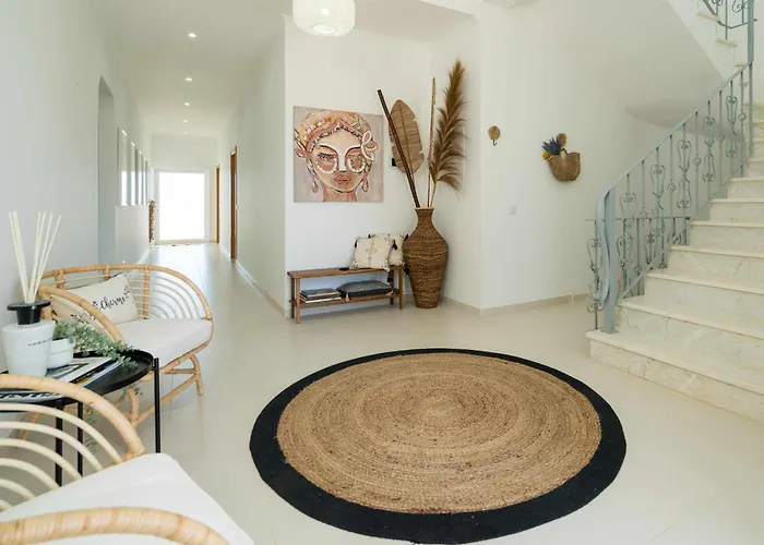 Villa Magical Light/beach And Golf, *