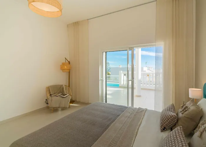 Villa Magical Light/beach And Golf, *